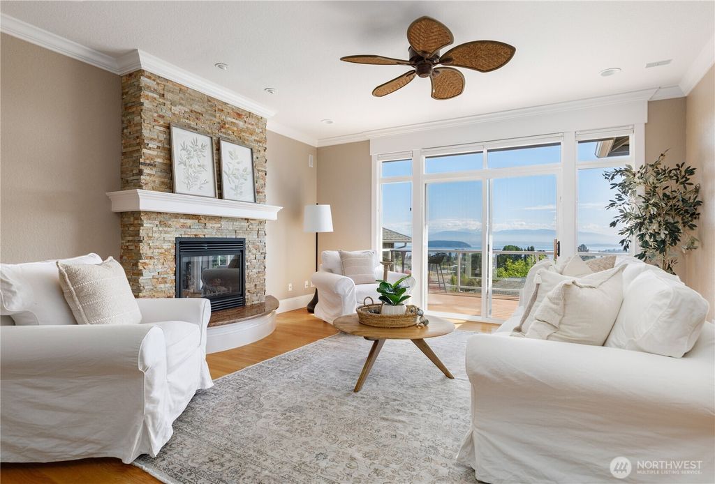 Photo of 3907 Ridge Top Drive, Anacortes, WA 98221 (MLS # 2524675)