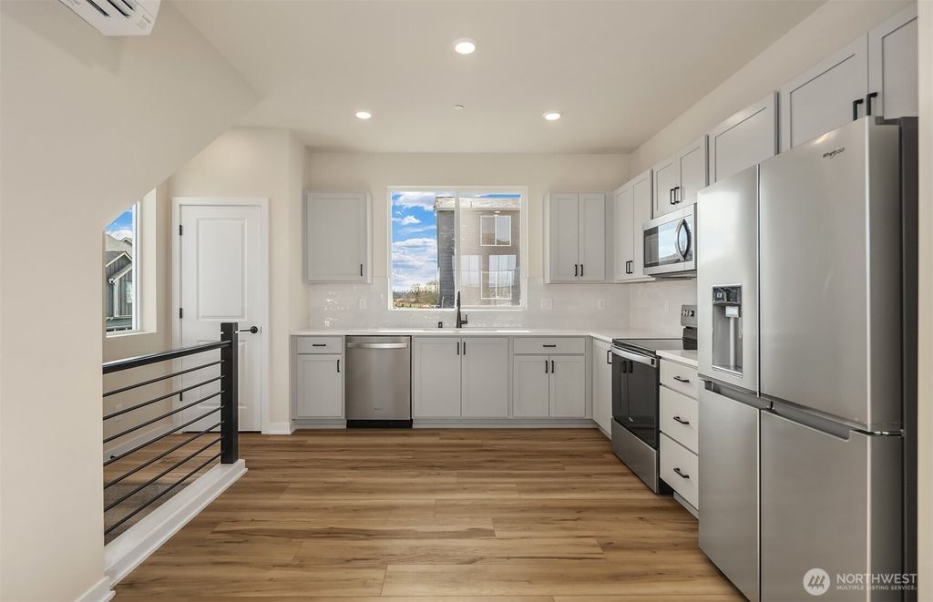 Photo of 2425 160th Place NE, Marysville, WA 98271 (MLS # 2474760)
