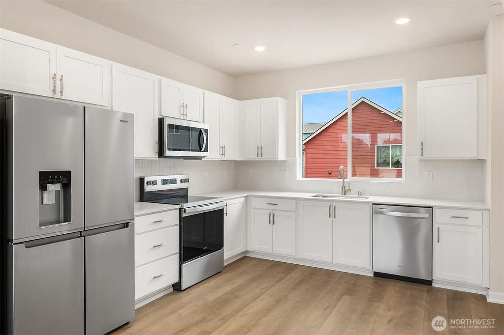 Photo of 2425 160th Place NE, Marysville, WA 98271 (MLS # 2474760)