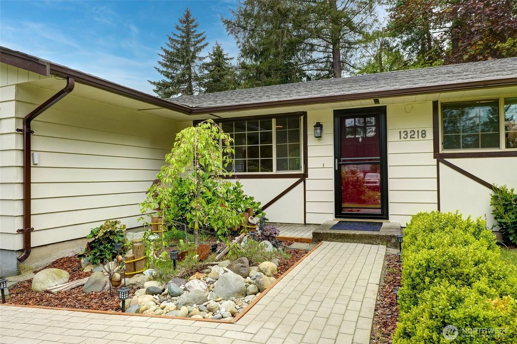 Photo of 13218 208 Drive SE, Monroe, WA 98272 (MLS # 2366194)