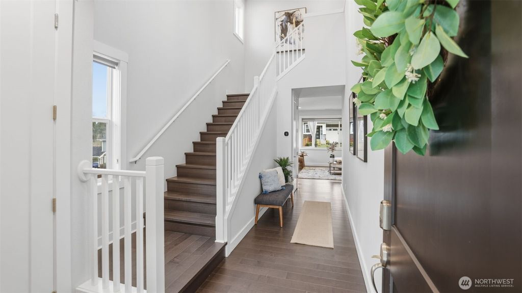 Photo of 19031 123rd Place SE, Renton, WA 98058 (MLS # 2480493)