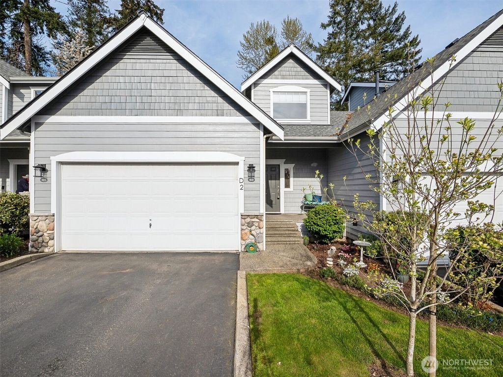 Photo of 16526 SE 256th Street #D2, Covington, WA 98042 (MLS # 2361161)