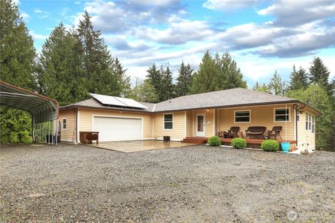 Photo of 14619 128th Avenue NW, Gig Harbor, WA 98329 (MLS # 2507393)