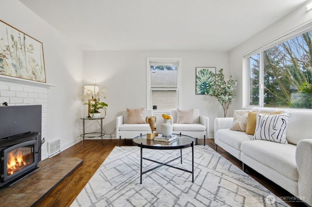 Photo of 7102 N 9th Street, Tacoma, WA 98406 (MLS # 2473444)