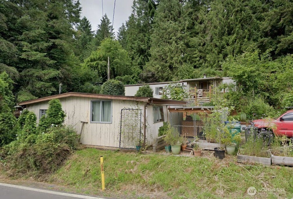 Photo of 1651 Mt Brynion Rd RD, Kelso, WA 98626 (MLS # 2581767)