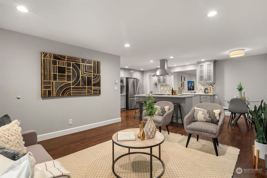 listing image 9366371628420166022