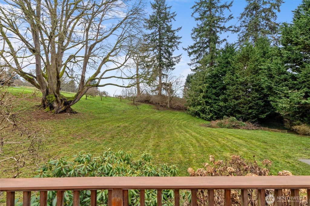 Photo of 7022 73rd Place SE, Snohomish, WA 98290 (MLS # 2475951)