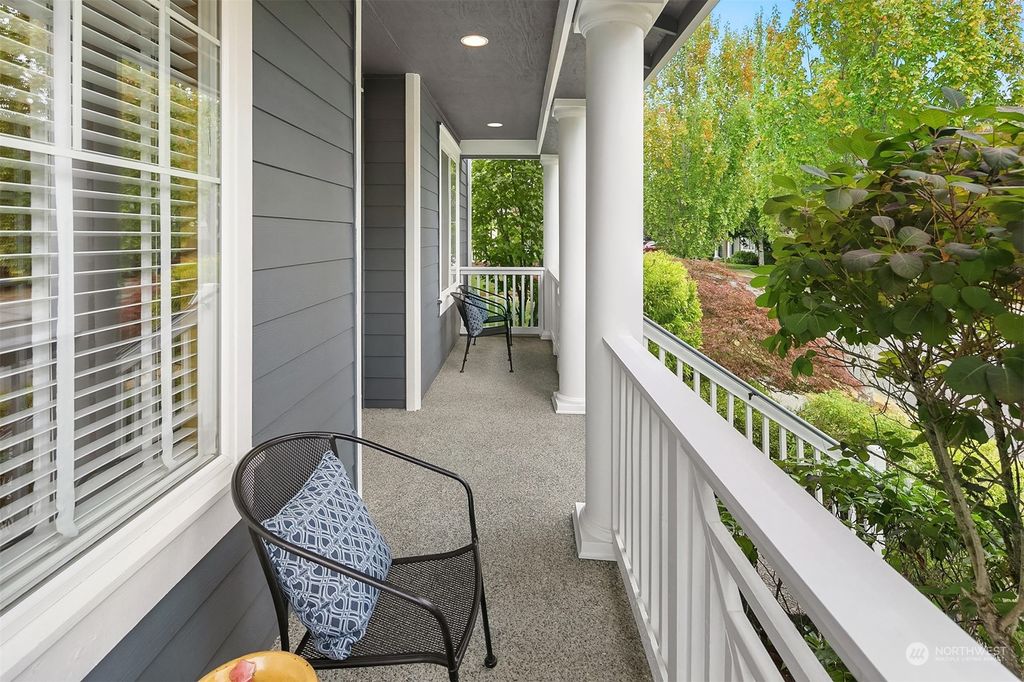 Photo of 6903 Elderberry Avenue SE, Snoqualmie, WA 98065 (MLS # 1995696)