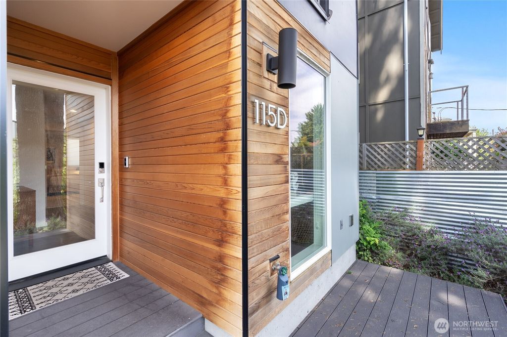 Photo of 115 27th Avenue E #D, Seattle, WA 98112 (MLS # 2391964)