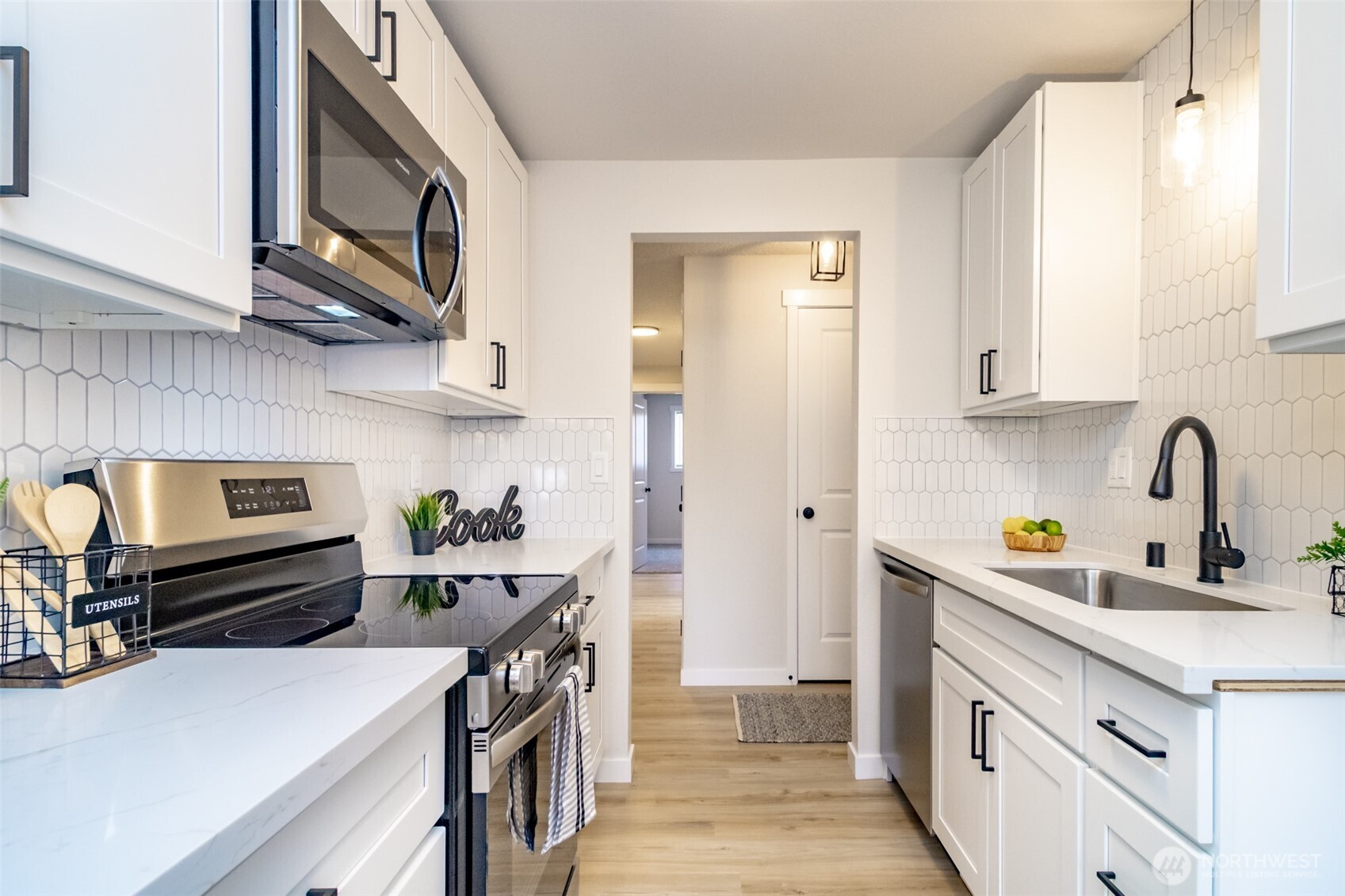 1626 E 59th Street