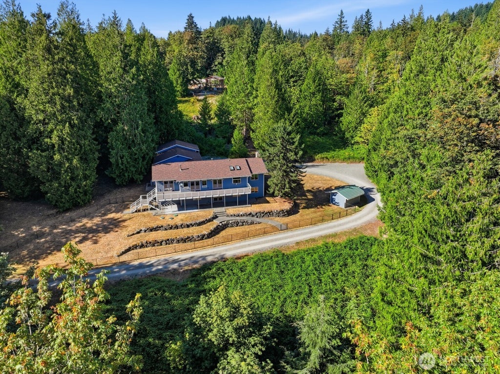 Photo of 10020 178th Avenue SE, Renton, WA 98059 (MLS # 2574219)