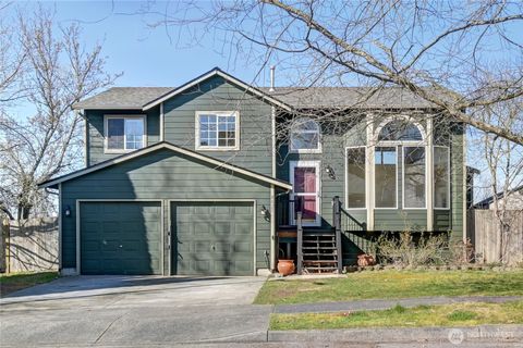 Photo of 8025 Vista Drive, Arlington, WA 98223 (MLS # 2471943)