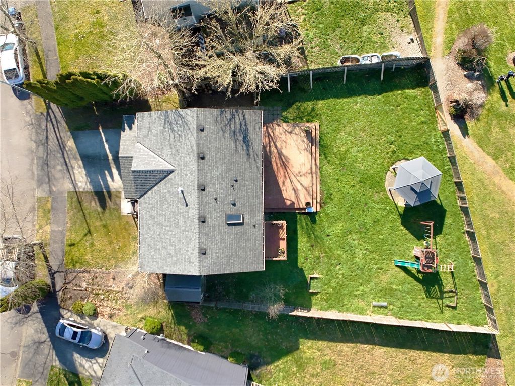 Photo of 8025 Vista Drive, Arlington, WA 98223 (MLS # 2471943)