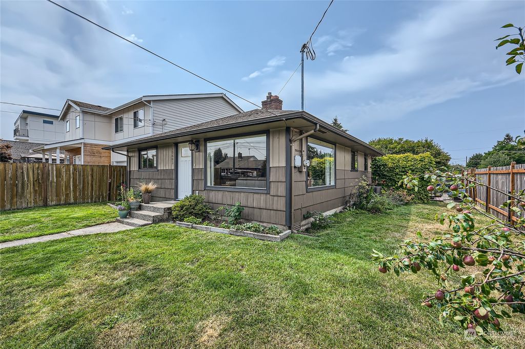 Photo of 10603 2nd Place SW, Seattle, WA 98146 (MLS # 2268233)