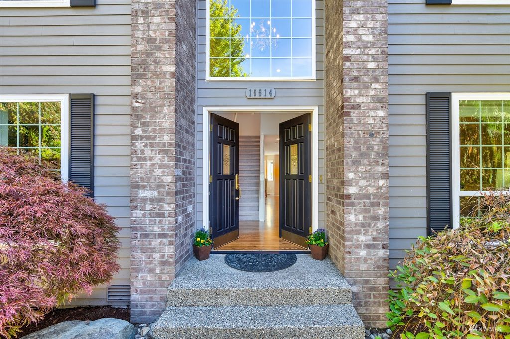 Photo of 16614 198th Avenue NE, Woodinville, WA 98077 (MLS # 1986607)