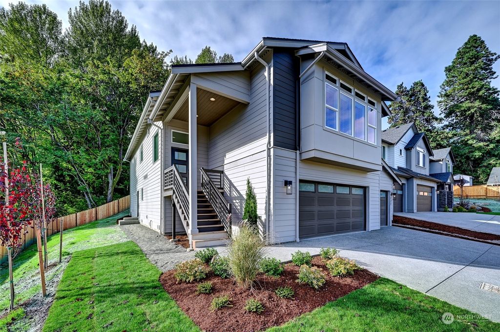 Photo of 15227 51st Avenue S, Tukwila, WA 98168 (MLS # 2172403)