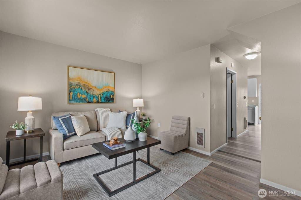 Photo of 18440 Killarney Circle, Monroe, WA 98272 (MLS # 2533886)