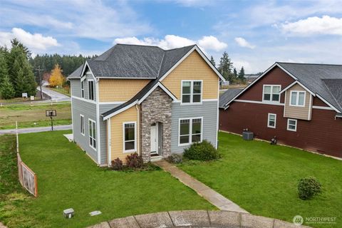 708 Miller Street Winlock WA 98596