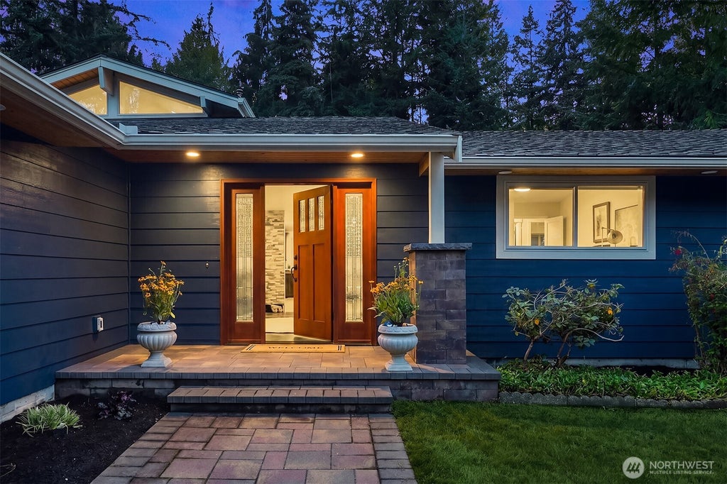 Photo of 20204 45th Drive SE, Bothell, WA 98012 (MLS # 2579295)