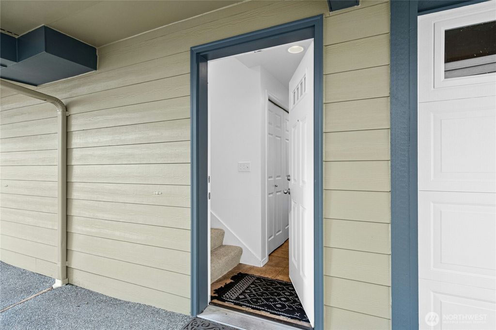 Photo of 8832 Midvale Ave Ave N #B, Seattle, WA 98103 (MLS # 2476928)