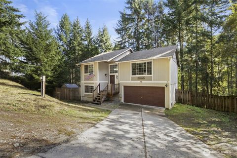 261 NE Jolly Roger Lane Belfair WA 98528