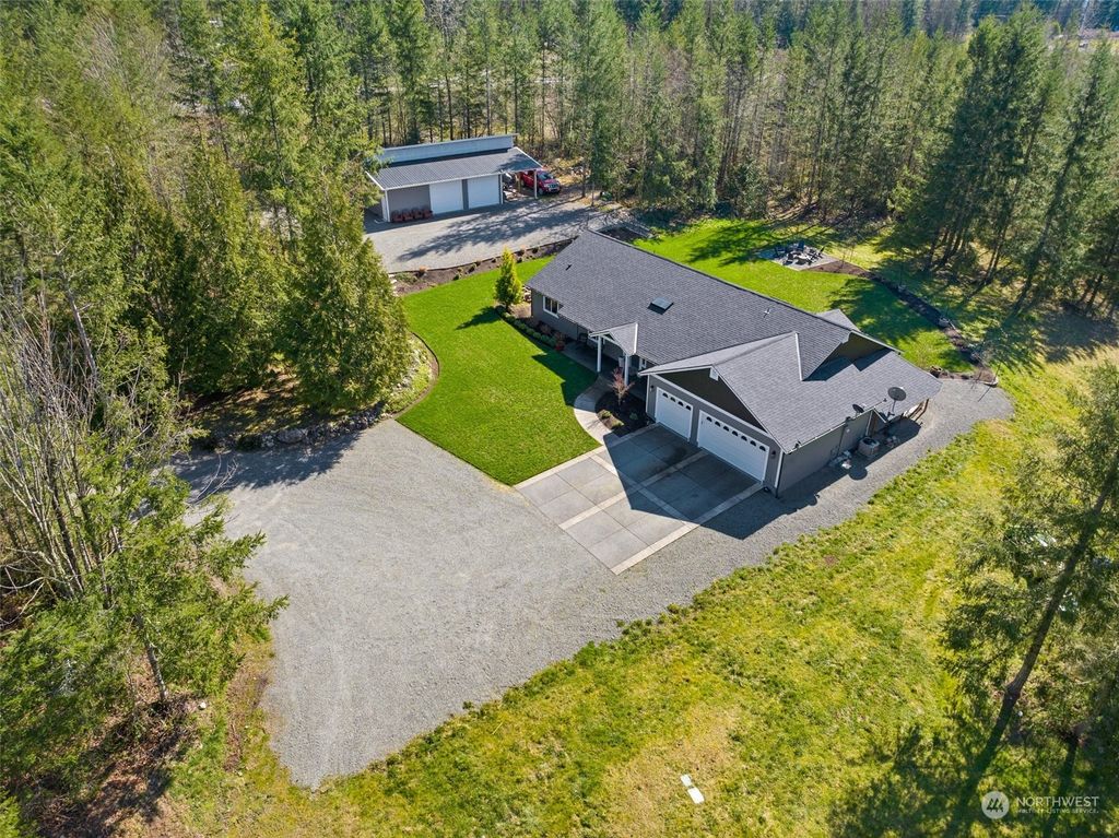 Photo of 36225 307th Avenue SE, Enumclaw, WA 98022 (MLS # 2213170)