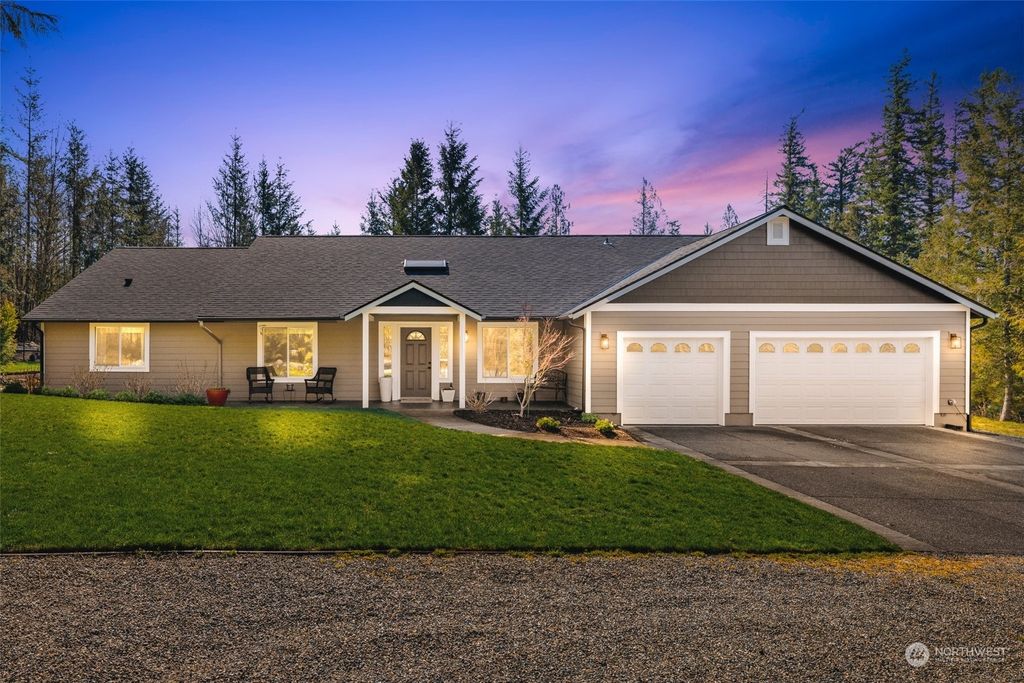 Photo of 36225 307th Avenue SE, Enumclaw, WA 98022 (MLS # 2213170)