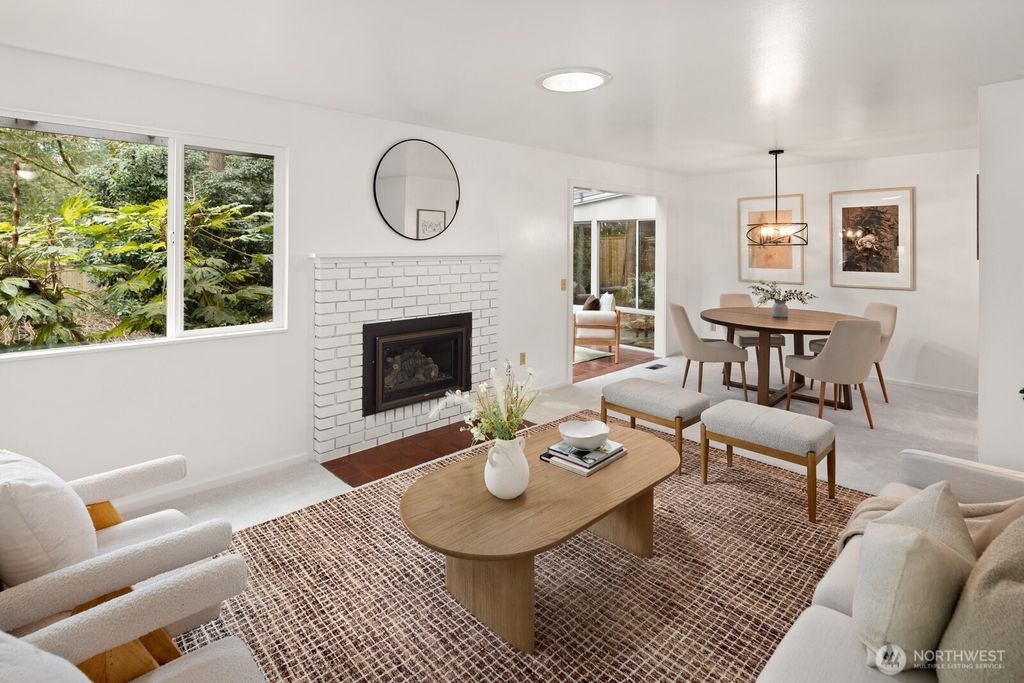 Photo of 8116 137th Avenue NE, Redmond, WA 98052 (MLS # 2343400)