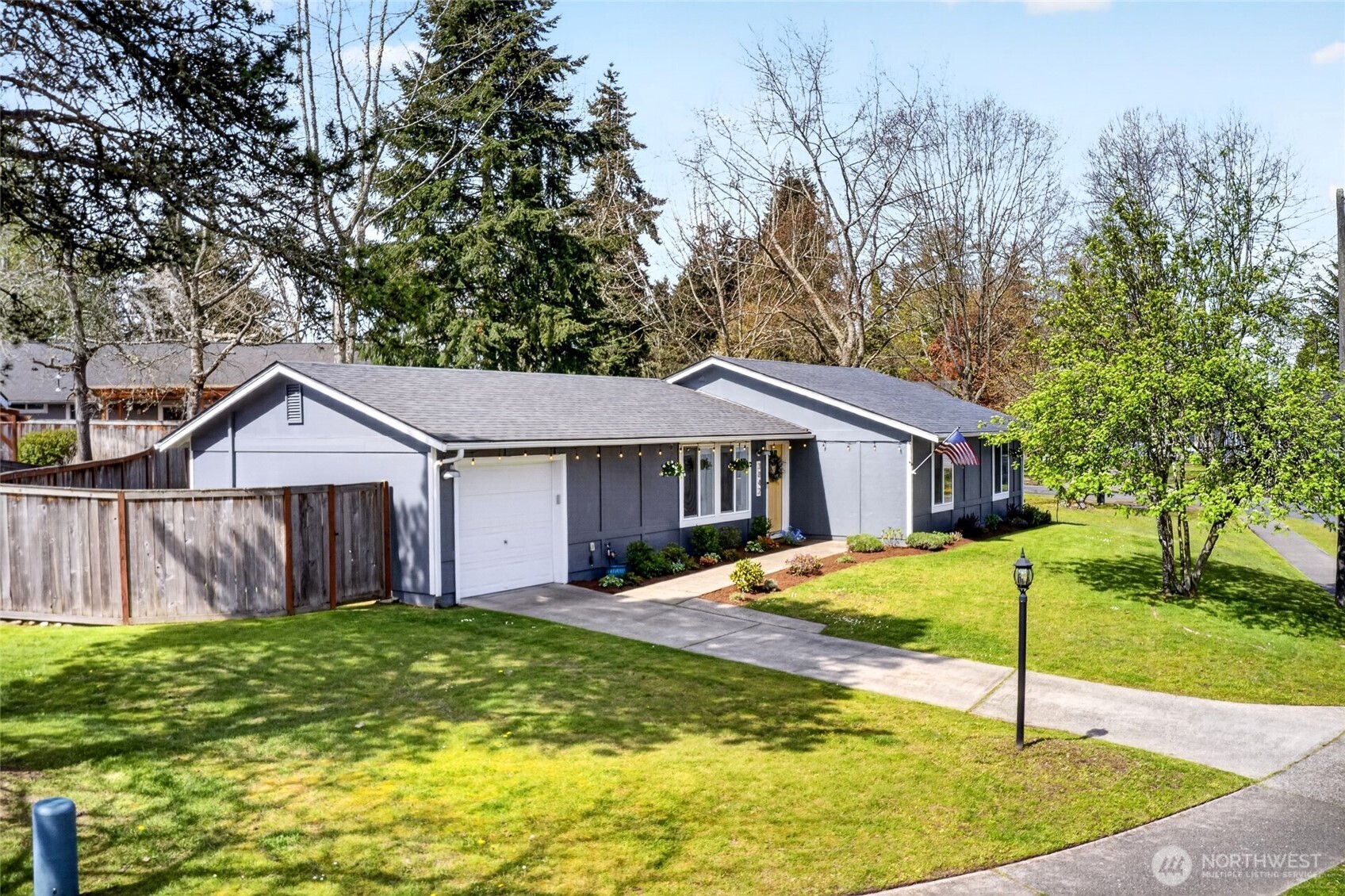 3842 N Winnifred Street