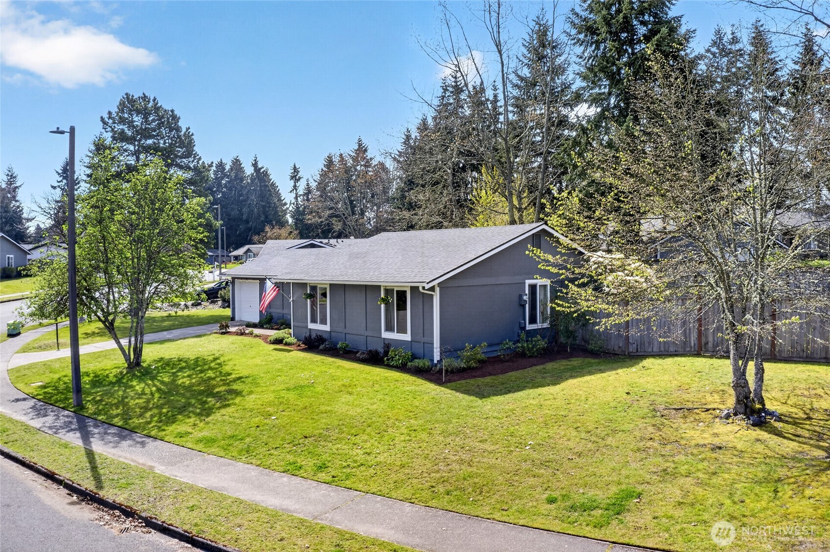 3842 N Winnifred Street