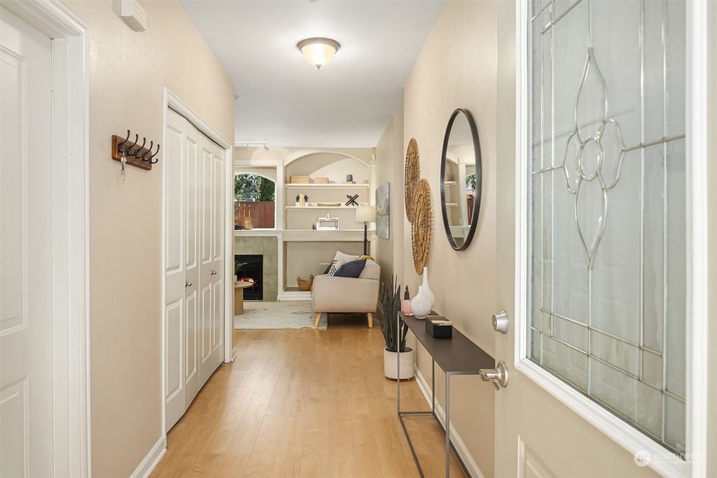 Photo of 1423 NE 166th Court #11, Shoreline, WA 98155 (MLS # 2153865)