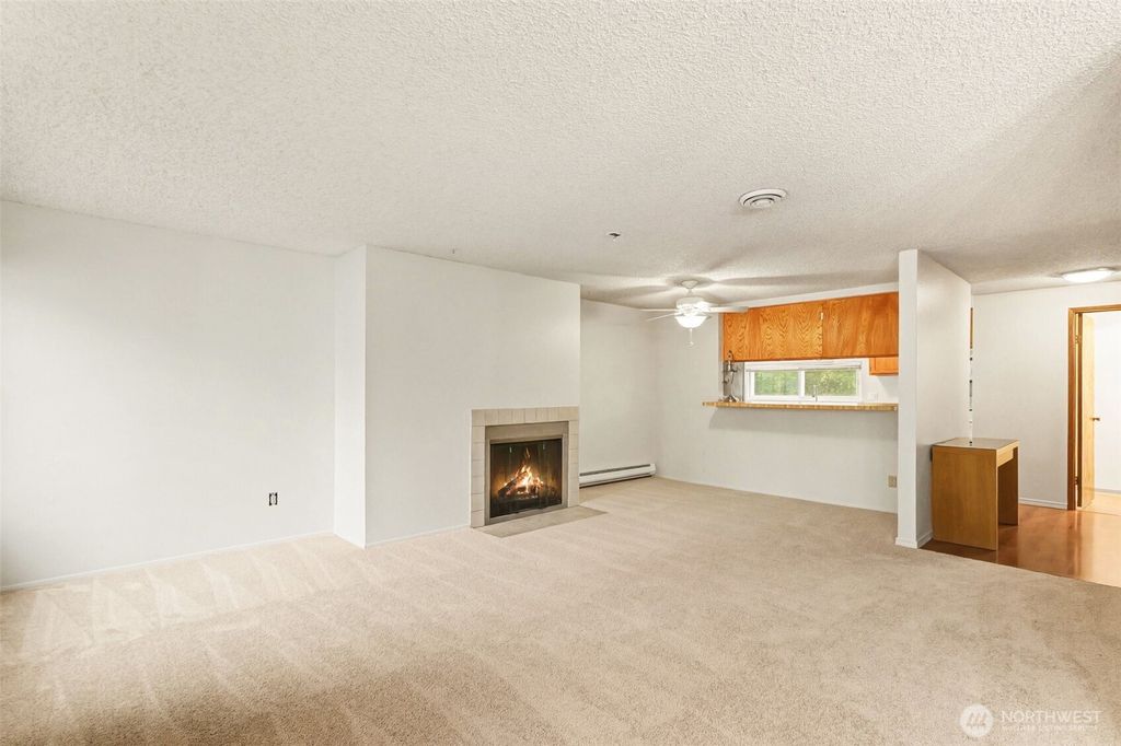 Photo of 2417 S 222nd Street #A6, Des Moines, WA 98198 (MLS # 2491791)