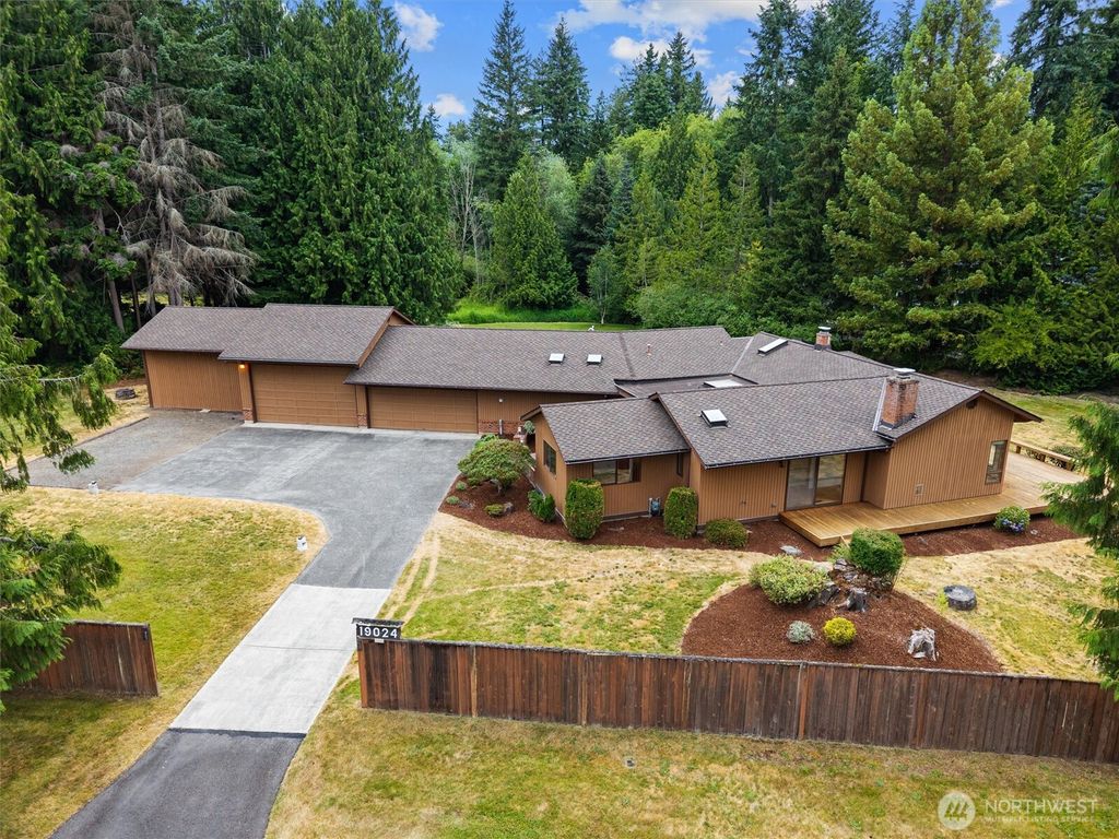 Photo of 19024 NE 155th Street, Woodinville, WA 98072 (MLS # 2406308)