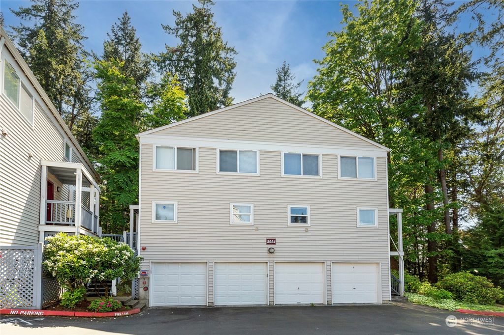 Photo of 2981 142nd Place SE #3, Bellevue, WA 98007 (MLS # 2071192)