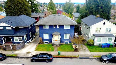 Photo of 5026 20th Avenue NE, Seattle, WA 98105 (MLS # 2458457)