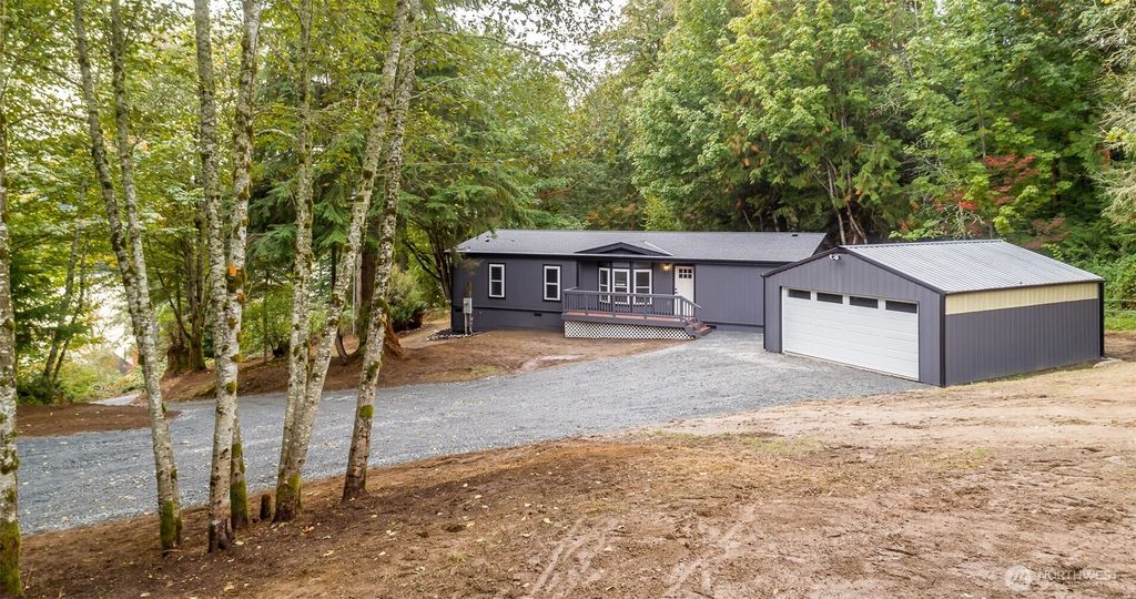 Photo of 4819 E Lake Bosworth Drive, Snohomish, WA 98290 (MLS # 2443598)