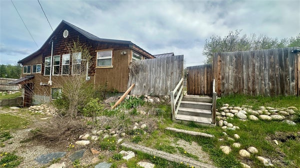 400 BLUFF ST, WINTHROP, WA 98862 - Image f4beda0ca9eb49f66fc6dc2cb66ff466/3565007380