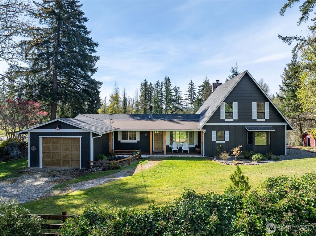 Photo of 16035 148th Ave SE Ave, Yelm, WA 98597 (MLS # 2512543)