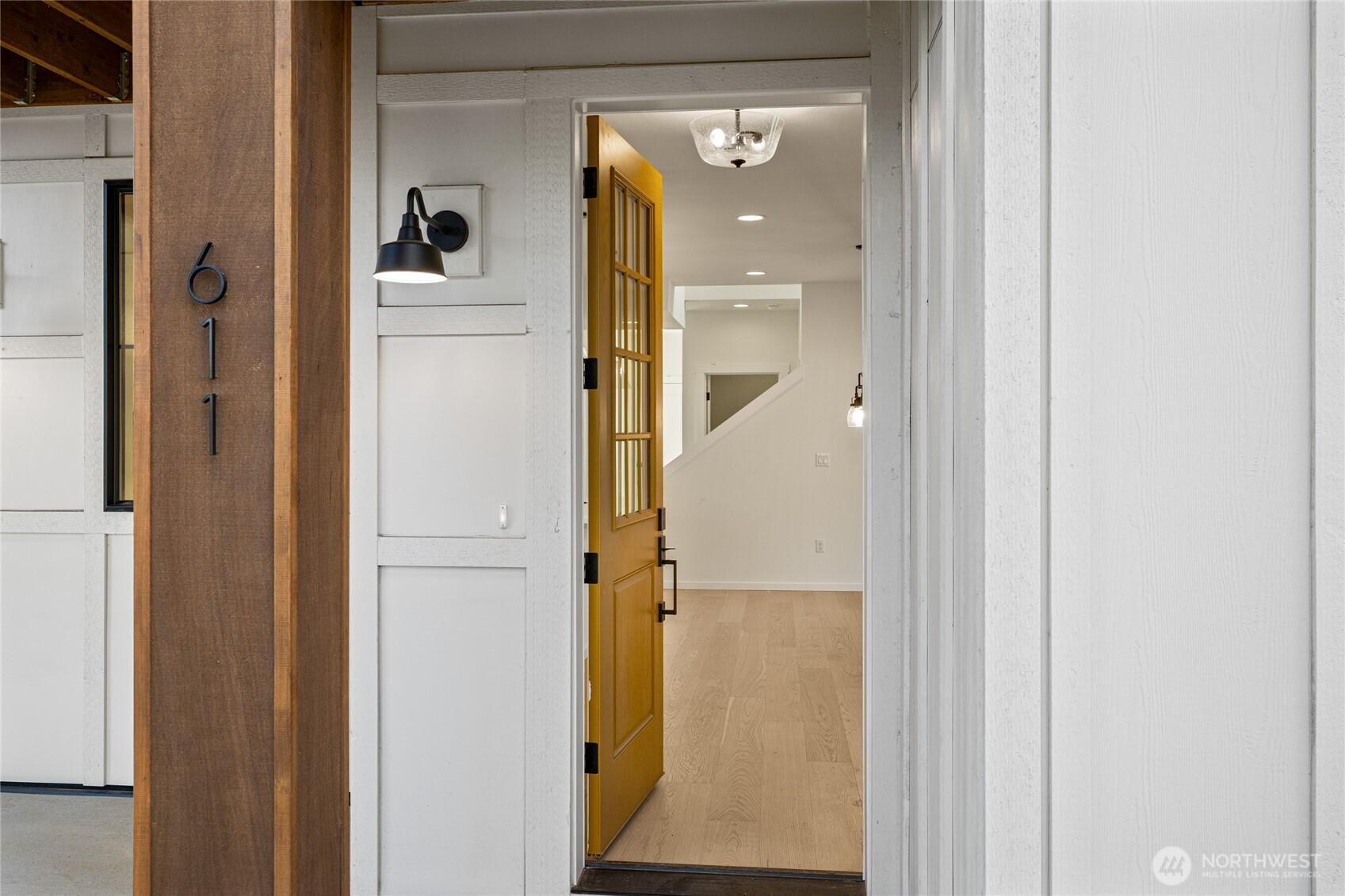 609 Compass Place