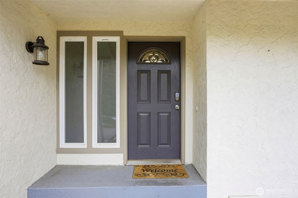 Photo of 6983 Sunset Avenue NE, Bremerton, WA 98311 (MLS # 2548674)