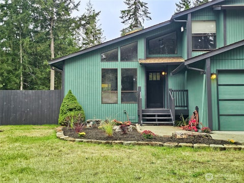 Photo of 26625 197th Place SE, Covington, WA 98042 (MLS # 2590588)