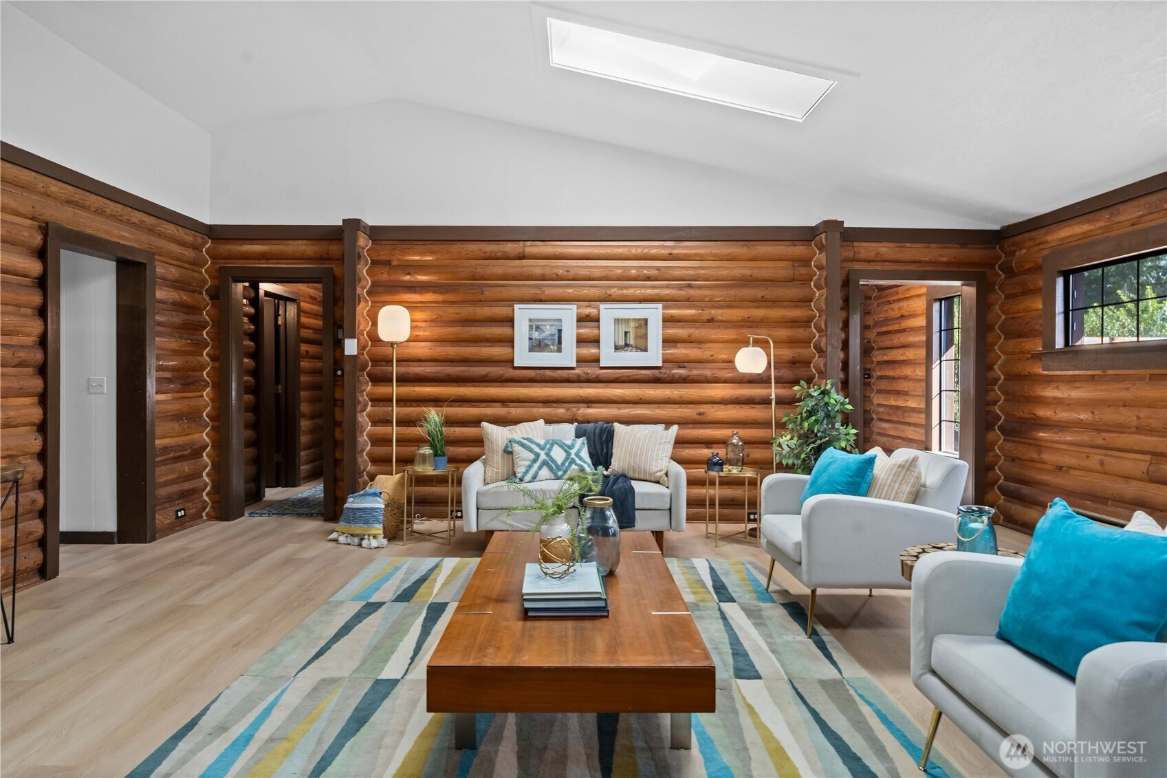 101 E Lake Forest Drive