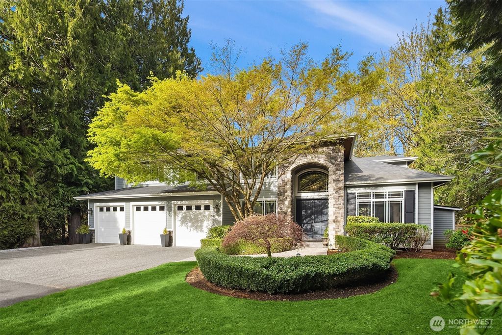 Photo of 8042 243rd Place NE, Redmond, WA 98053 (MLS # 2511410)