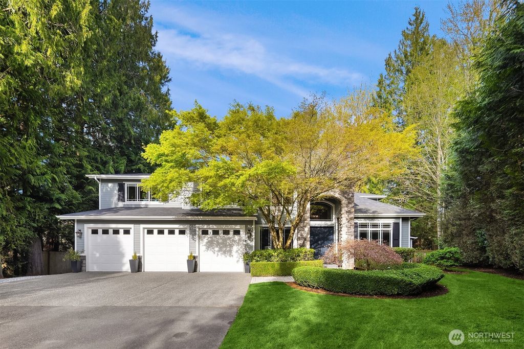 Photo of 8042 243rd Place NE, Redmond, WA 98053 (MLS # 2511410)