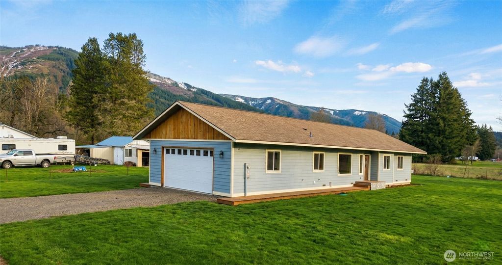 Photo of 182 Frost Creek Road, Glenoma, WA 98336 (MLS # 2484313)