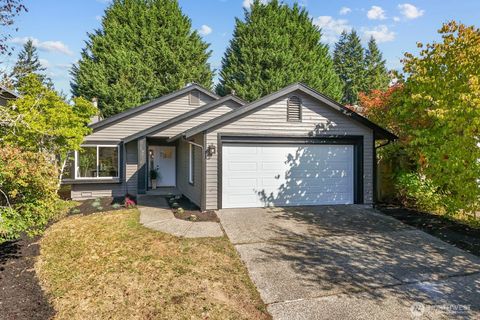 Photo of 24206 SE 38th Place, Sammamish, WA 98029 (MLS # 2401989)
