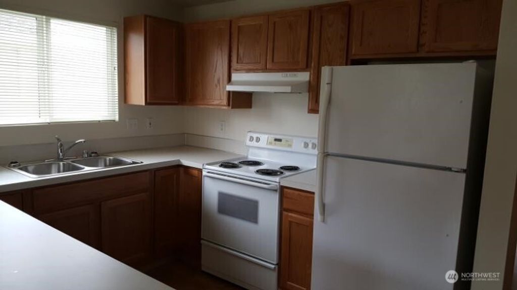 Photo of 5618 Mount Saint Helens Street SE, Lacey, WA 98503 (MLS # 2459081)