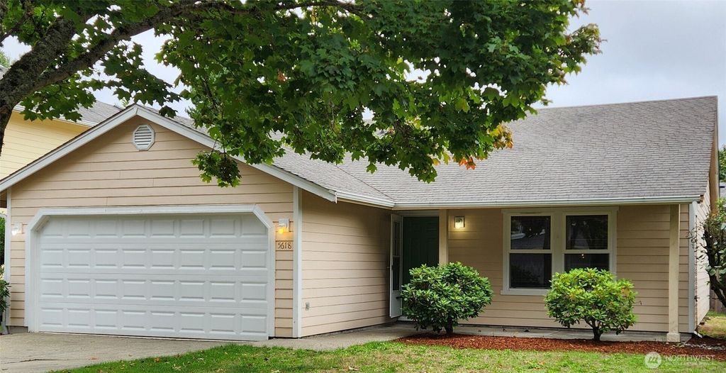 Photo of 5618 Mount Saint Helens Street SE, Lacey, WA 98503 (MLS # 2459081)