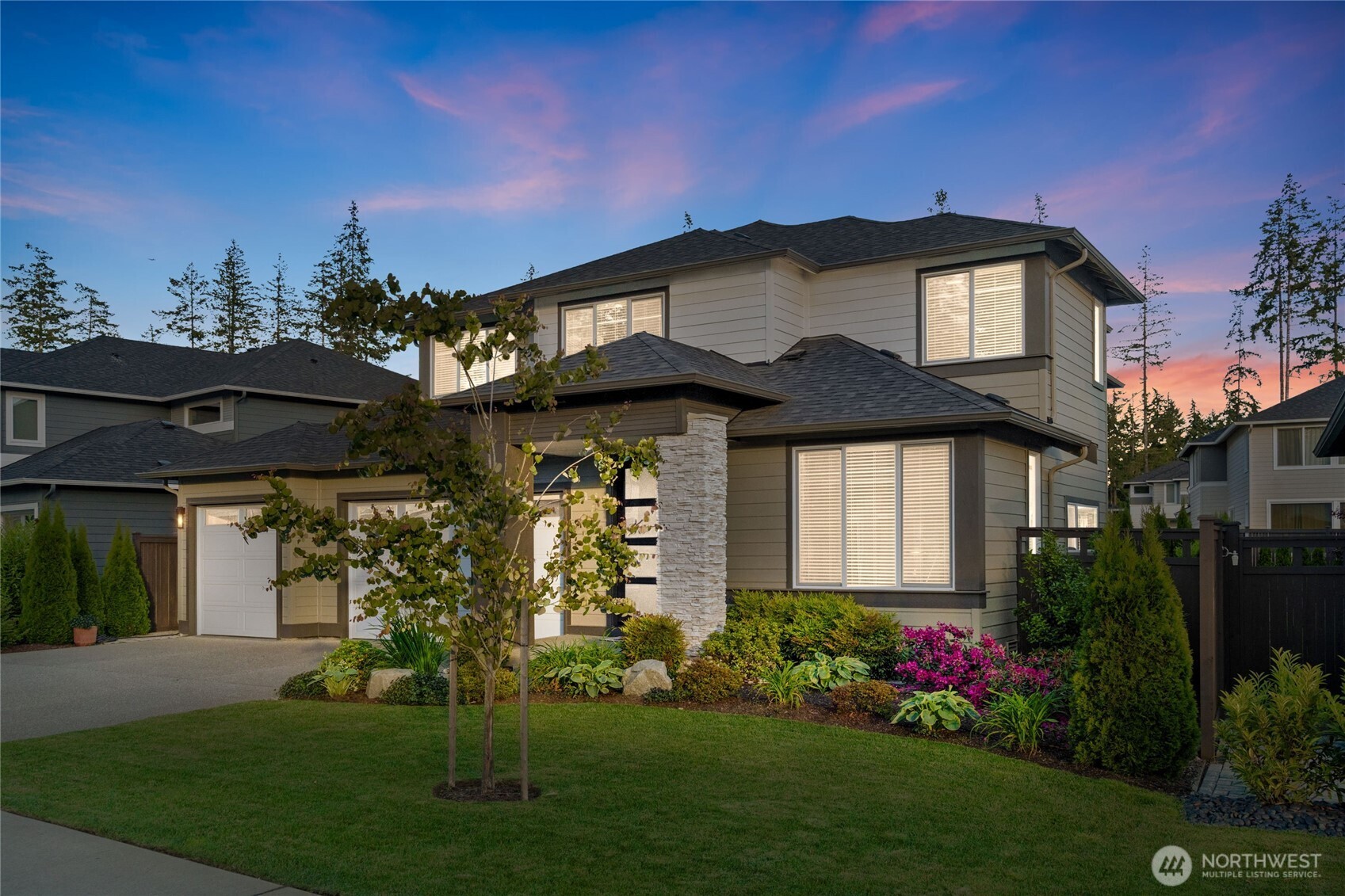 2553 Vardon Circle SW