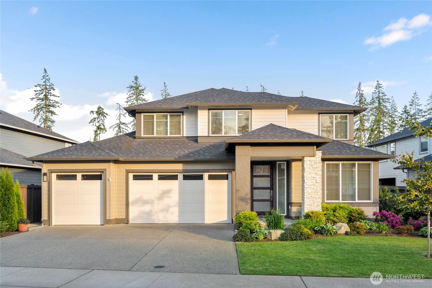 2553 Vardon Circle SW